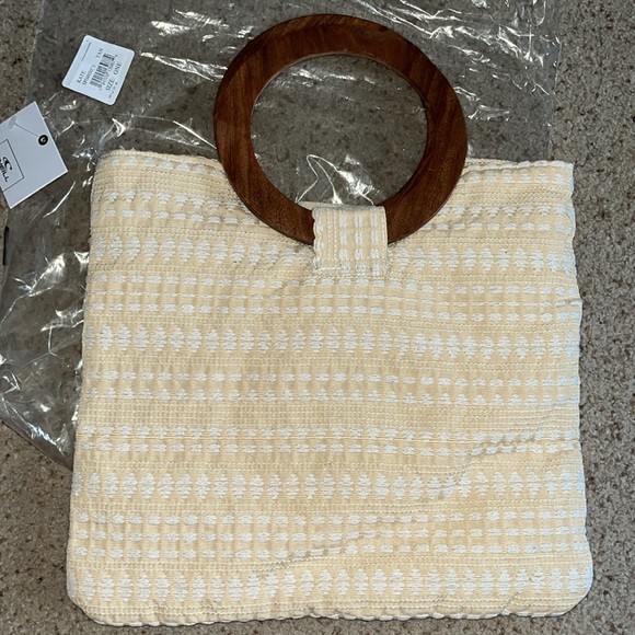 New O’Neil woven purse - Picture 5 of 5